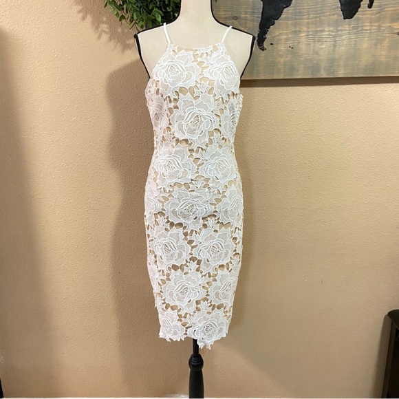 NWOT Lulus Temps De L'Amour White Lace Bodycon Midi Dress - Picture 10 of 10